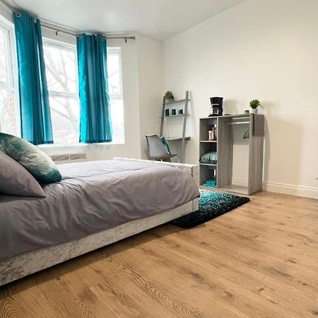 Cosy Private Studio In London Daire Plumstead  Dış mekan fotoğraf